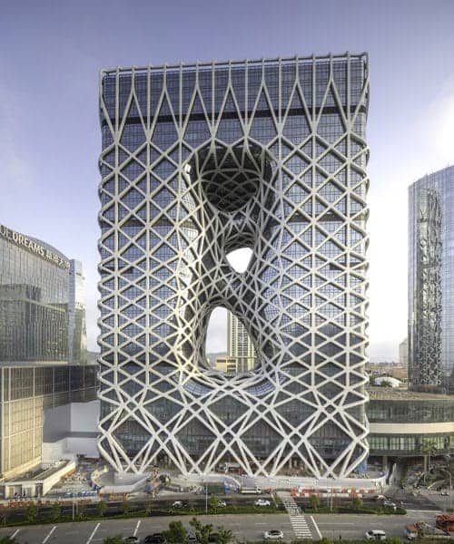 הרומן שלנו עם משרד Zaha Hadid